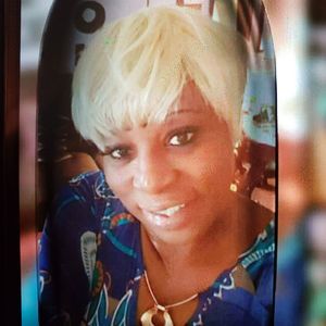 Meet your Posher, Annette